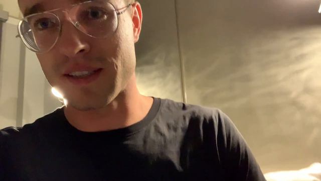 VLOG: Забыл линзы перед съемкой для Banana republic смотреть онлайн