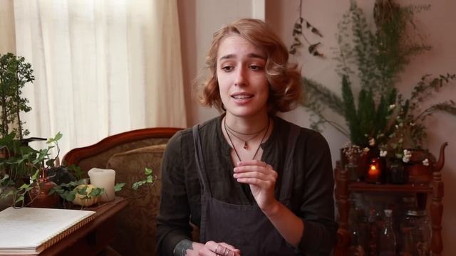 The Full Story of Last Year's Haunting смотреть онлайн