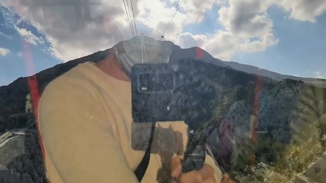 Гора Тахталы. Экскурсии Кемер Турция. Спуск на фуникулере. Olympos Teleferik 2365m Экскурсии Кемер смотреть онлайн