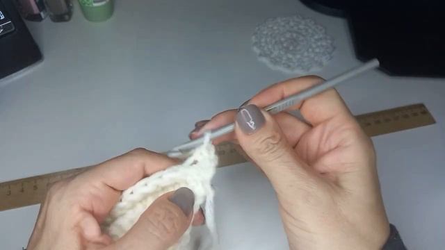 Шапка крючком из Ализе суперлана макси смотреть онлайн