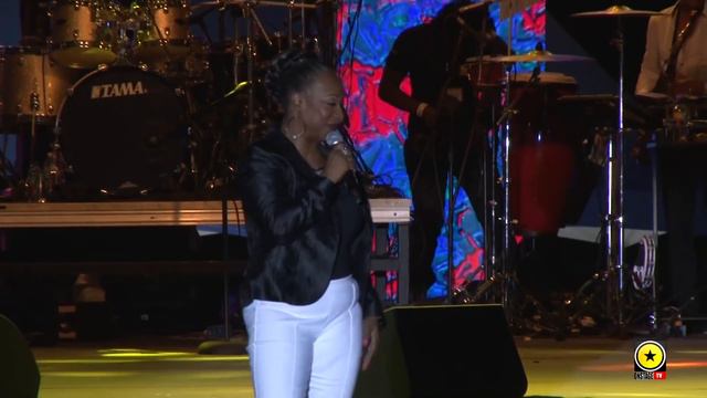 Regina Bell Live In Jamaica - Red Rose For Gregory 2019 смотреть онлайн
