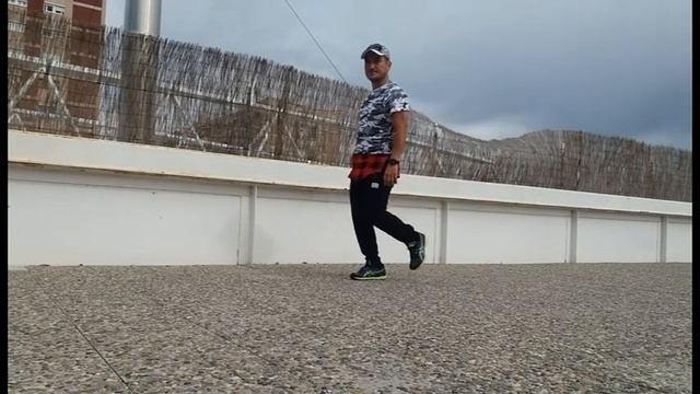 Danza Kizomba (remix) | Zumba® with JC Ríos смотреть онлайн