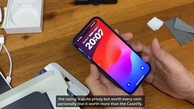 The only minimalist casing you need for iPhone 15 Pro? | UNIQ Lyden смотреть онлайн