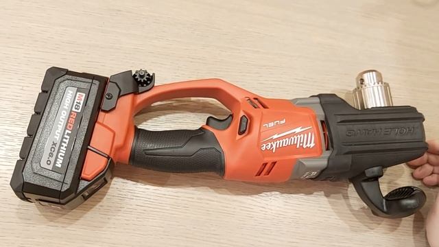 Обзор угловой дрели Milwaukee 2707-20 смотреть онлайн
