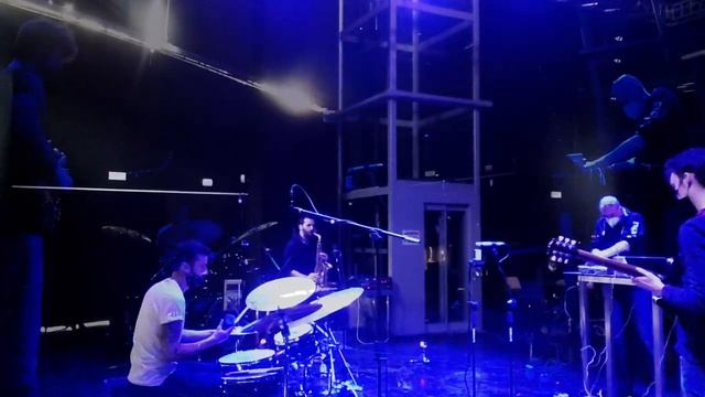 HackOut! - Intro to Cedrus Libani смотреть онлайн