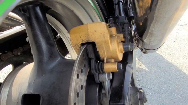 KAWASAKI Z1000 - ZRT00A-034237