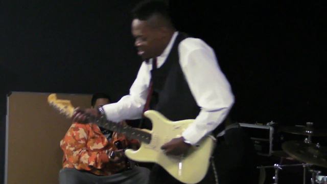 Eric Gales, "Make It There" Oct 19, 2012 смотреть онлайн