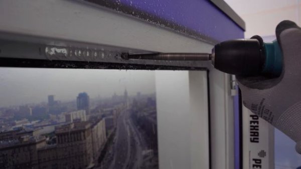 Установка оконного вентиляционного приточного клапана Ventus-OK400