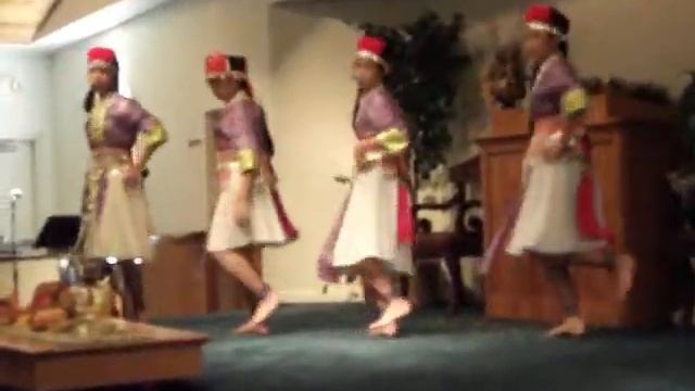 Linda's dance смотреть онлайн