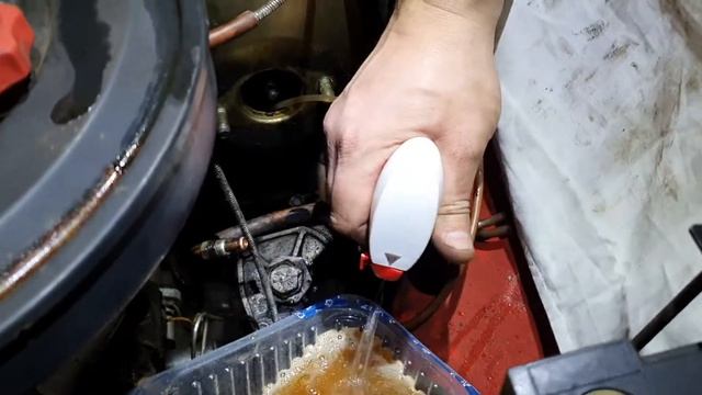 Слив тормозной жидкости Москвич 412. смотреть онлайн