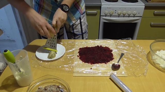 САЛАТ-РУЛЕТ СЕЛЬДЬ ПОД ШУБОЙ смотреть онлайн