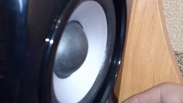 Genius 2.0 SP-HF1800A Жгут !!! Снято на Sony Xperia S смотреть онлайн
