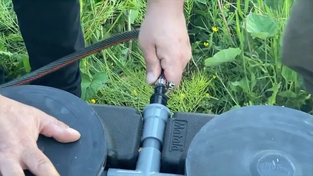 АЭРАТОР В ПРУД. УСТАНОВКА КРУГЛОГОДИЧНОГО АЭРАТОРА HIBLOW-100 с МЕМБРАННЫМИ РАСПЫЛИТЕЛЯМИ MATALA.