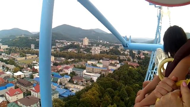 Самое большое колесо обозрения в России. Сочи, Лазаревское с высоты 84 метра. смотреть онлайн