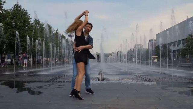 Roxanne & Dmitry. Sensual Bachata 2021 смотреть онлайн