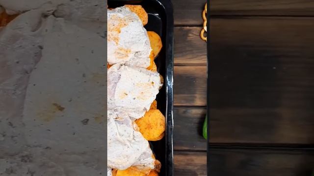 Как приготовить ужин из куриных бедрышек! смотреть онлайн
