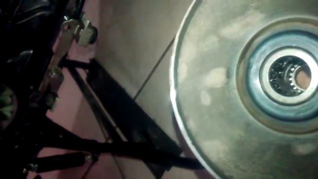 Cambio de banda y rodillos en scooter honda Dio 110cc смотреть онлайн