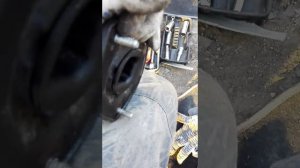 Замена опоры заднего амортизатора Camry SV41