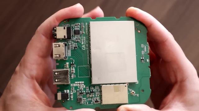 Abriendo XIAOMI MI BOX S ¿Cómo es por DENTRO?? ¿Buena FABRICACIÓN? смотреть онлайн