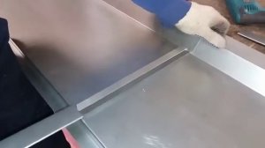 соединение отлива и парапетов