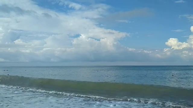 Сила моря у берега... смотреть онлайн