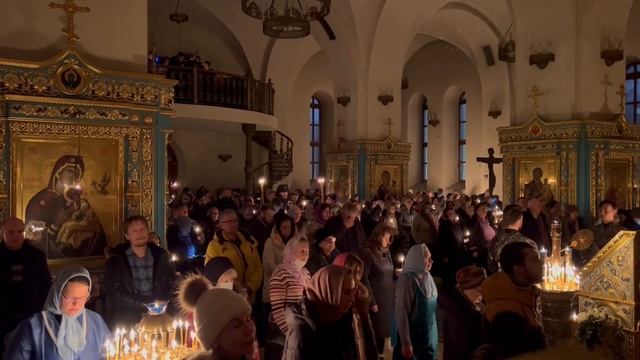 Канон преподобного Андрея Критского. Читает архиепископ Одинцовский и Красногорский Фома смотреть онлайн