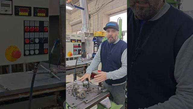 Ремонт рулевого редуктора Jeep Grand Cherokee смотреть онлайн