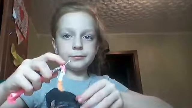 Как сплести из резинок мороженое??? смотреть онлайн