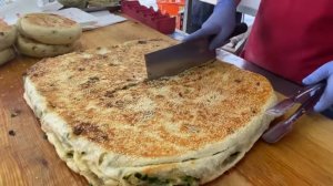 Лучшие видеоподборки блинов с луком и уличной едой на Тайване