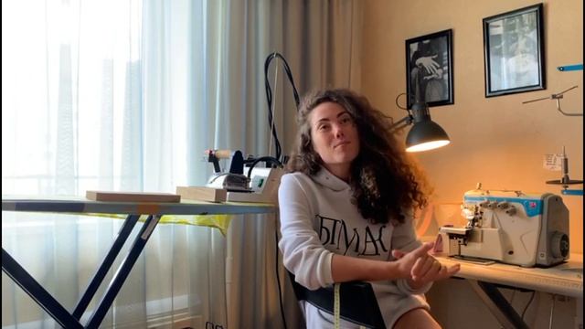 Видео отзыв от клиента на промышленный оверлок Jack Е4 смотреть онлайн