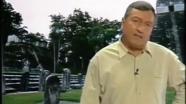 Эрик Фон Дэникенпро Нло