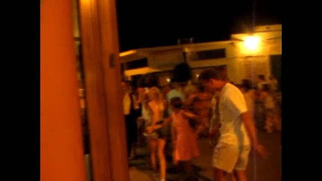 Кипрская ночь в таверне. Куклия. Кипр 2014. смотреть онлайн
