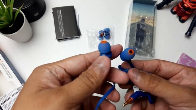 UNBOXING JBL T110 - Earphone BASS lover - INDONESIA смотреть онлайн