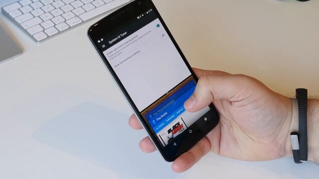 Android N Tip - How to enable split-screen multitasking смотреть онлайн