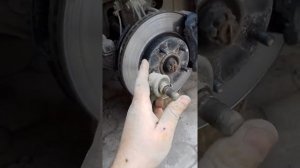 Замена  стоек стабилизатора КИА Спортейдж 2