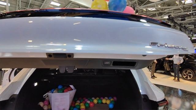 Forthing Friday e motore elettrico nelle ruote: il futuro delle auto all'IAA 2023 смотреть онлайн