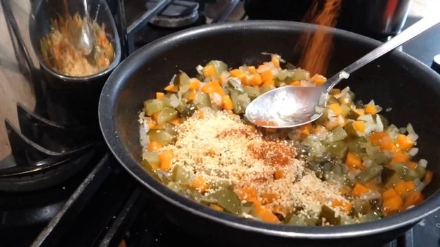 Розсольник з Перловкою (Огірчанка)? Cucumber soup recipe. смотреть онлайн