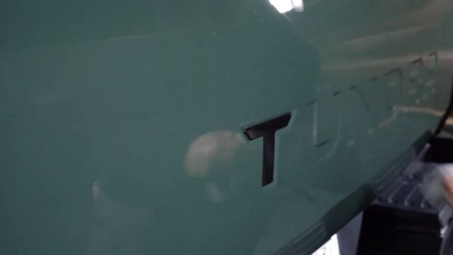 2022+ TUNDRA Raised Tailgate Letter Inserts Install смотреть онлайн