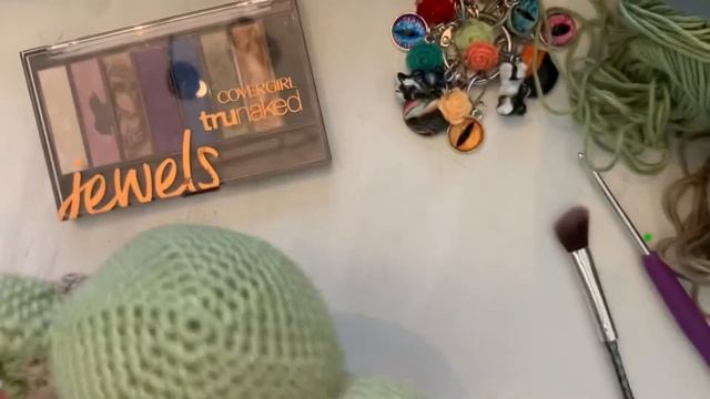 Baby Yoda Shananigans! Making Amigurumi stand out in the crowd. смотреть онлайн