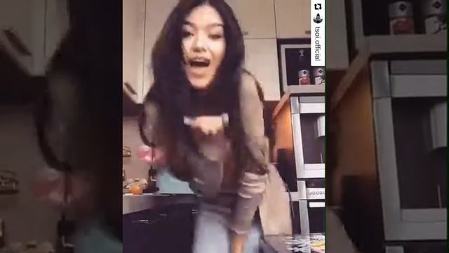 Цветы в коробках Luxflowers - Dzhonni Dzheliya Flowers смотреть онлайн