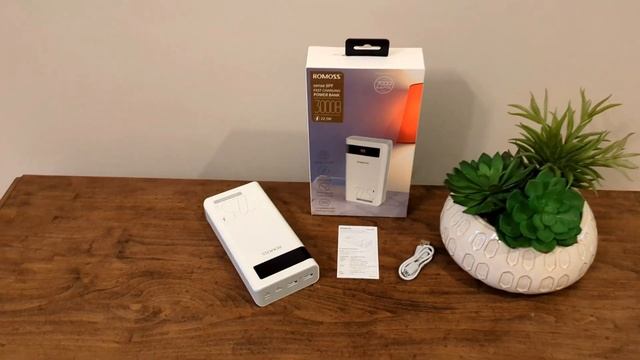 Review: ROMOSS Sense8PF QC 22.5W 30000mAh Power Bank With 20W Type C PD Fast Charge, Portable USB C