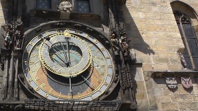 На 4 минуте видно как открываются окошки.