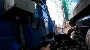 Устанавливаем фильтр очистки охлаждающей жидкости МАЗ 6312