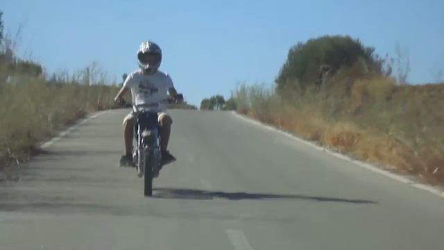 pit bike 110 cm3!!! race: pit bike vs ford fiesta 91 смотреть онлайн
