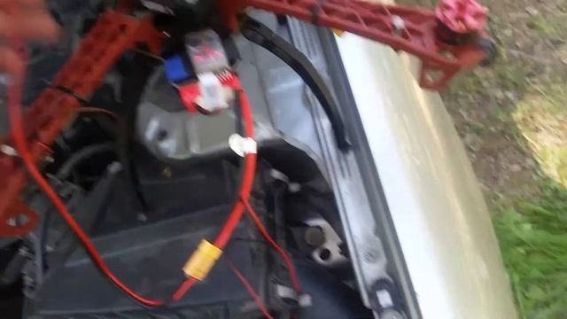 "Прикуриваем" автомобиль модельным аккумулятором смотреть онлайн