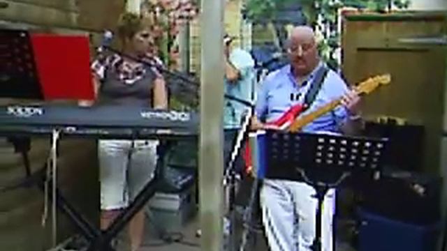 Gerard van den Brink playing 'La Comparsa' смотреть онлайн