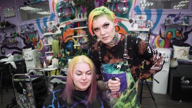 Лысое Новогоднее окрашивание : Вика Картер смотреть онлайн