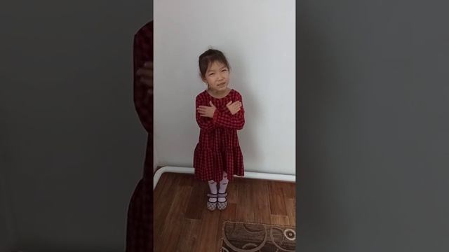 Стихотворение ко Дню матери "Берегите маму" автор Елена Раннева. смотреть онлайн