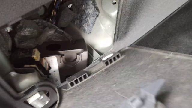 Огляд VW Touran Comfortline 2.0tdi 140p.s. 05.2014 смотреть онлайн