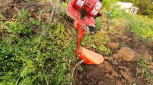 Мотоблок Салют 100/Вспашка плугом под зиму